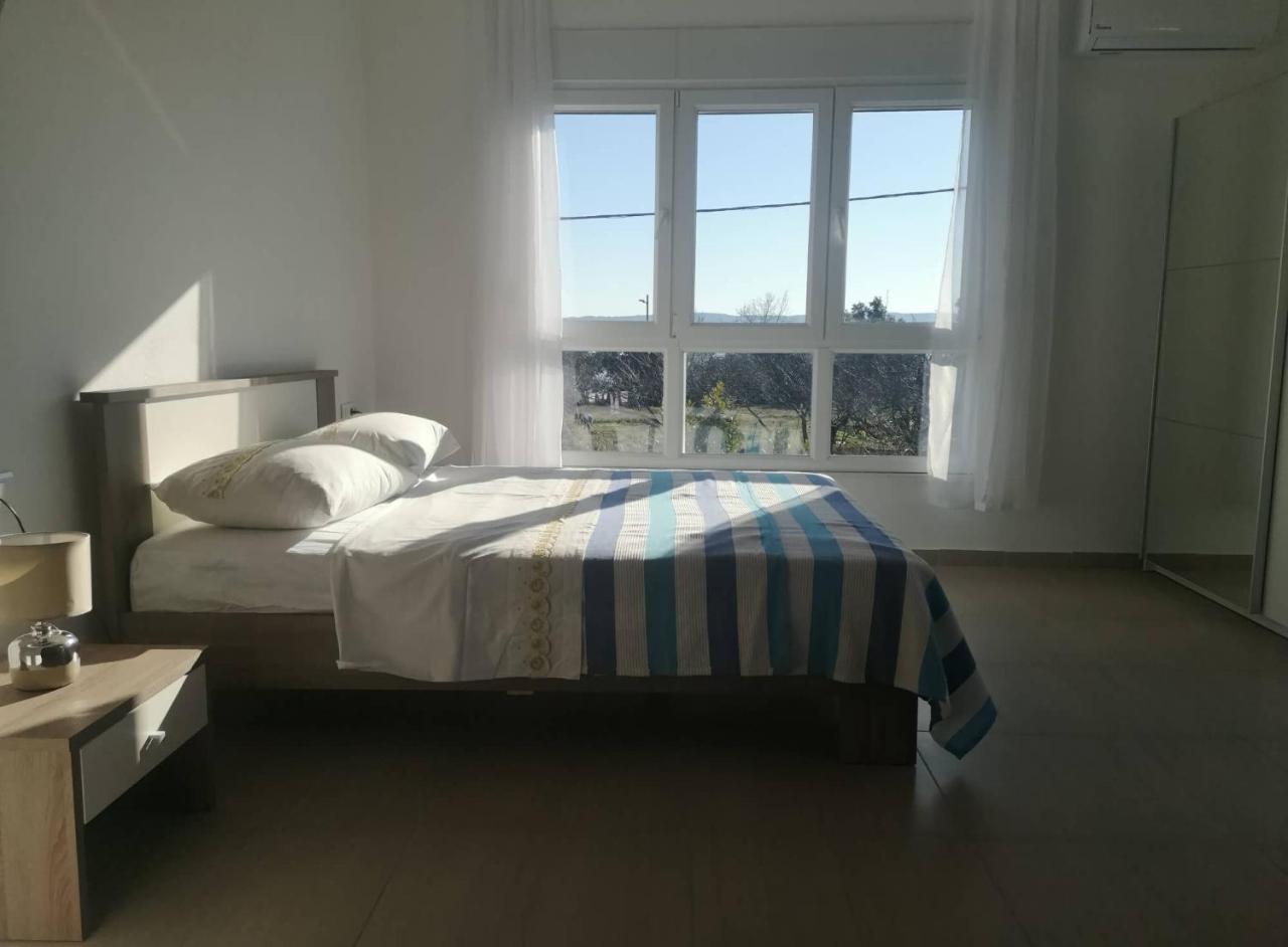Sun Apartments Каштела Экстерьер фото