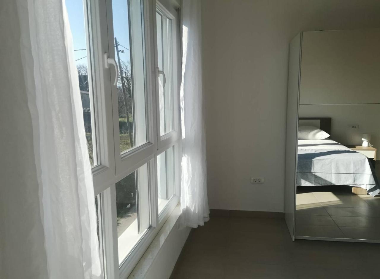 Sun Apartments Каштела Экстерьер фото